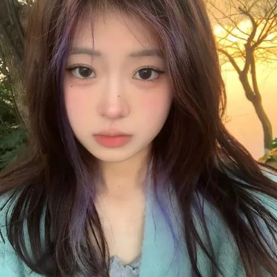 隔楼女孩:我们之间的层距